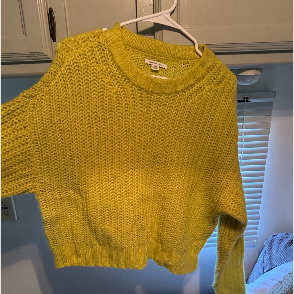 American eagle sweater